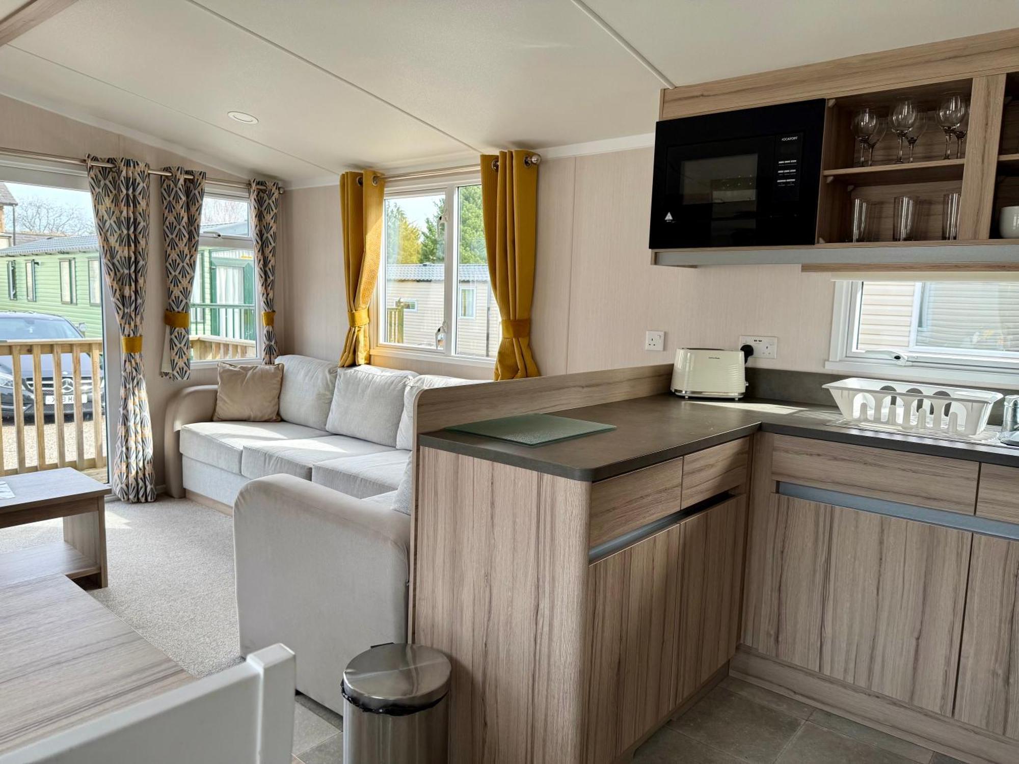 The Salmon Van - Beautiful, Luxury Static Caravan Аберлауэр Экстерьер фото